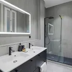 Spacious And Elegant 2br Airconditioned Trocadero