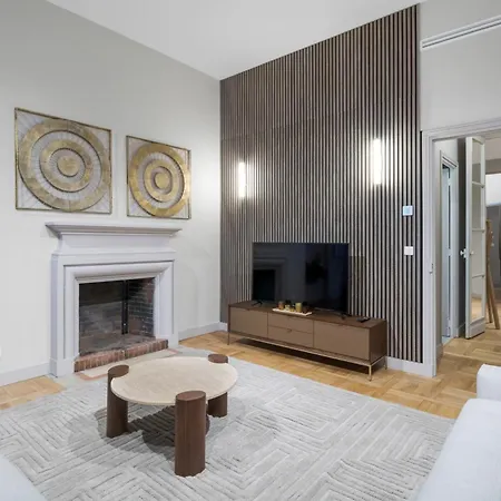 Spacious&elegant 2br Airconditioned Trocadéro Apartamento *