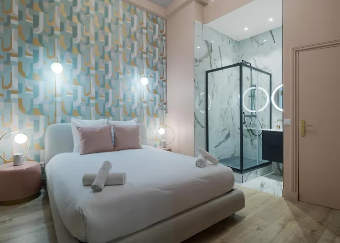 Spacious&elegant 2br Airconditioned Trocadéro Apartamento *