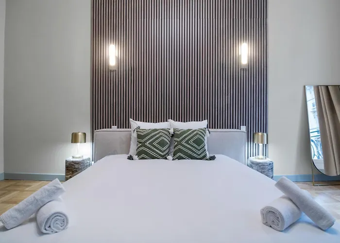 Spacious&elegant 2br Airconditioned Trocadéro Apartamento