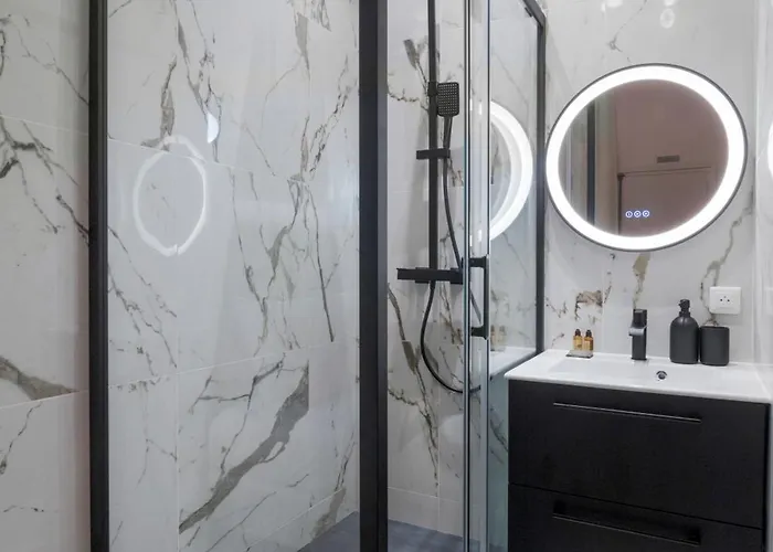 Spacious&elegant 2br Airconditioned Trocadéro Apartamento